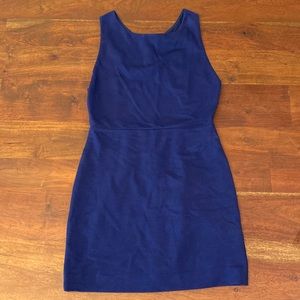 Alice + Olivia size 6 navy backless crisscross zip up dress